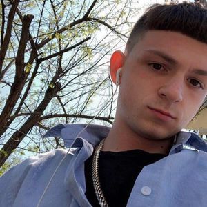 Meet your Posher, Frankie